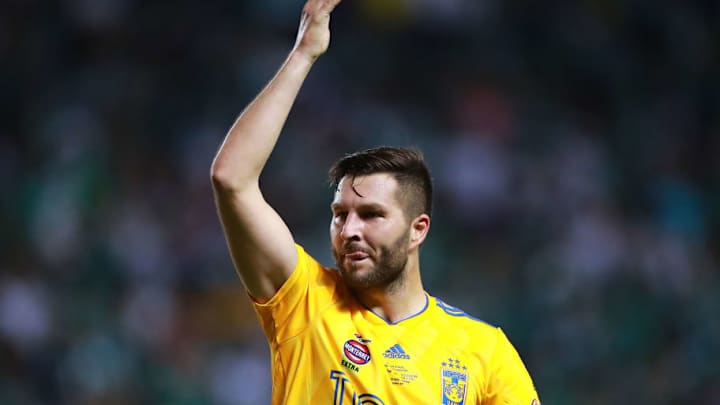 Marsella no se olvidó de Gignac y lo felicitó por el título Marsella no se olvidó de Gignac y lo felicitó por el título