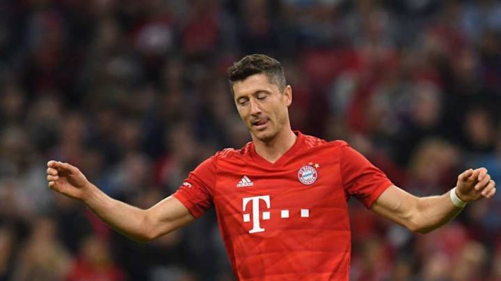 Robert Lewandowski Calls on Bayern Munich to Make Signings Instead of Relying on Youth Prospects