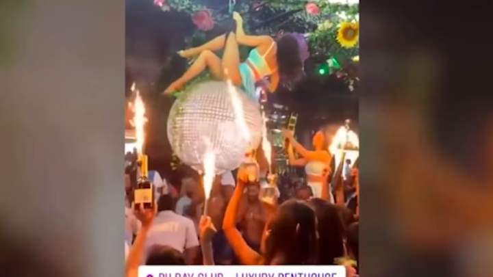 VÍDEO | La loca fiesta de Lukaku con bailarinas, un ataúd y más de 100 botellas VÍDEO | La loca fiesta de Lukaku con bailarinas, un ataúd y más de 100 botellas