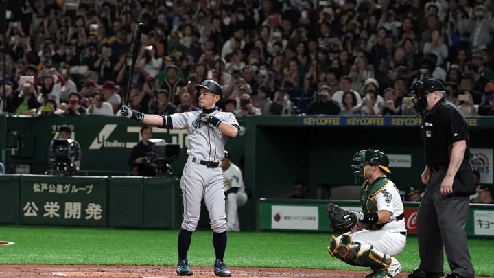 Ichiro Announces Retirement From MLB