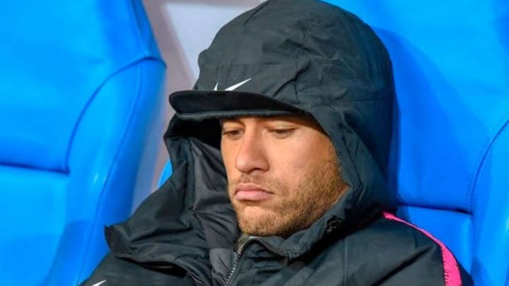 Neymar podría perderse hasta 8 partidos por golpear al aficionado del Rennes