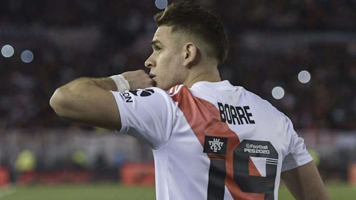 El insólito error en la camiseta de Borré ante Cerro Porteño