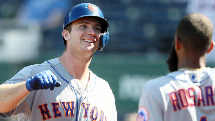 Pete Alonso Smashes 40th Home Run to Break NL Rookie Record as Mets Beat Royals