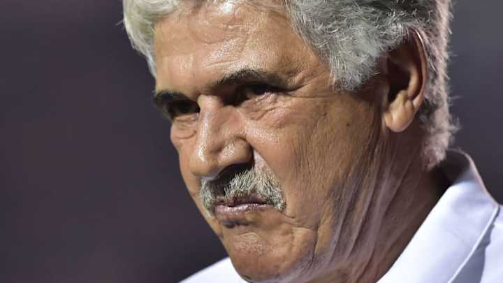 'Tuca' Ferreti abandona rueda de prensa por no querer ser transmitido en vivo