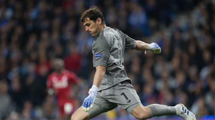 El gafe de Iker Casillas: final que no juega, final que pierde su equipo El gafe de Iker Casillas: final que no juega, final que pierde su equipo