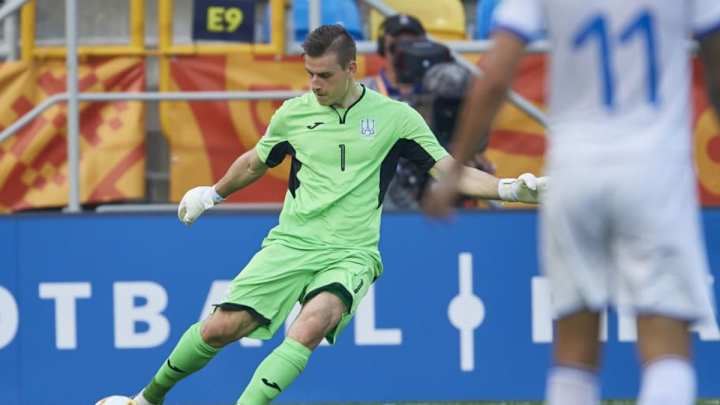 OFICIAL | El arquero ucraniano Lunin es cedido del Real Madrid al Real Valladolid OFICIAL | El arquero ucraniano Lunin es cedido del Real Madrid al Real Valladolid