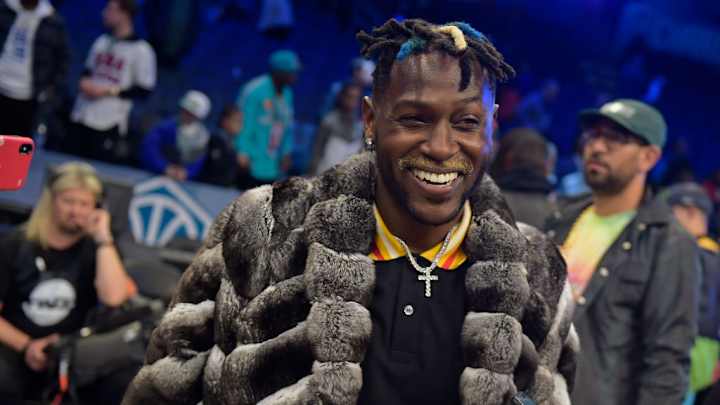 Watch: Antonio Brown Posts Instagram Video, Says 'If Your Team Got Guaranteed Money... Call Me' Watch: Antonio Brown Posts Instagram Video, Says 'If Your Team Got Guaranteed Money... Call Me'