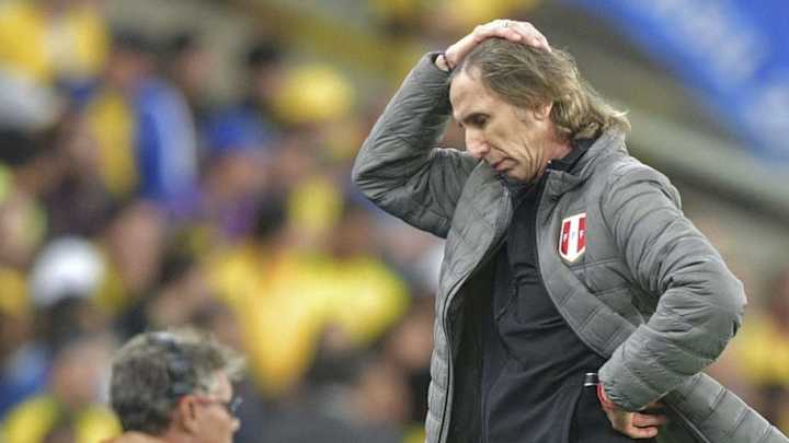 Polémica por la corrupción en Conmebol: Chilavert criticó a Gareca por sus declaraciones Polémica por la corrupción en Conmebol: Chilavert criticó a Gareca por sus declaraciones