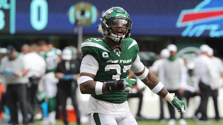 Jets Safety Jamal Adams Calls Social Media Speculation 'Outside Noise'