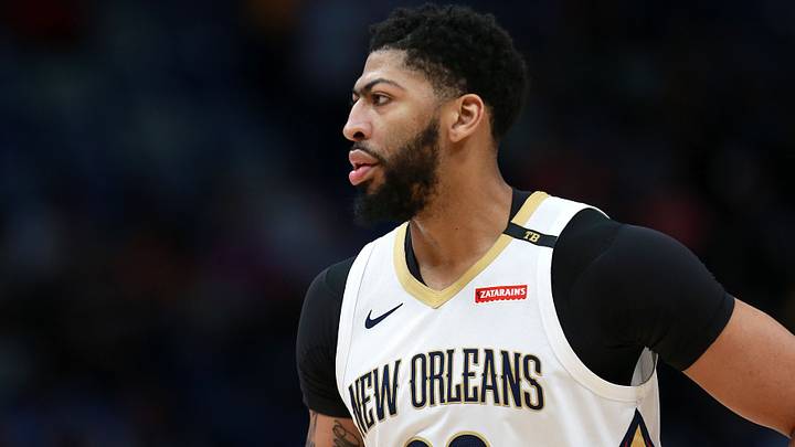Anthony Davis Fined for Flipping Off Pelicans Fan, Claims He Was Disrespected Anthony Davis Fined for Flipping Off Pelicans Fan, Claims He Was Disrespected