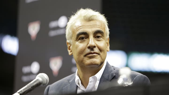 Report: Bucks Co-Owner Fined $25K for Tampering Comments About Anthony Davis