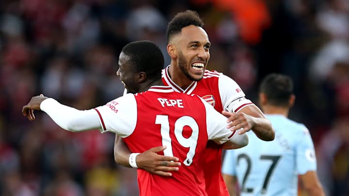 Arsenal Recovers to Beat Aston Villa With 10 Men