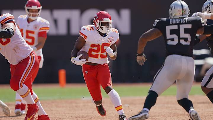 Report: Chiefs' LeSean McCoy to Have MRI on Injured Ankle