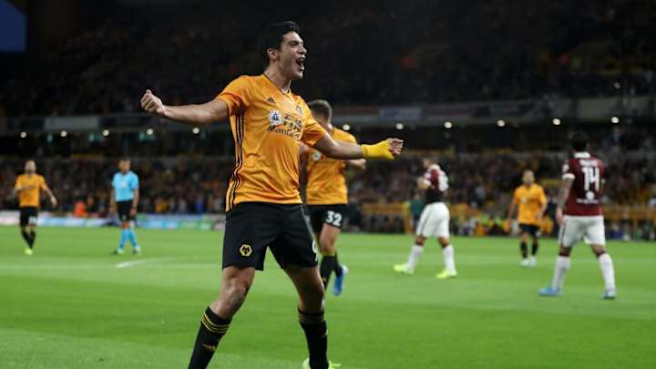 Vídeo | Raúl Jiménez vuelve a anotar en la Europa League