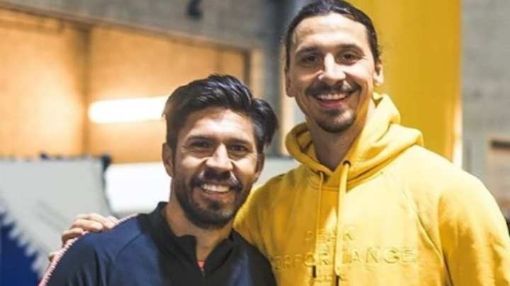 Jugadores del Club América posaron junto a Zlatan Ibrahimovic en Los Angeles