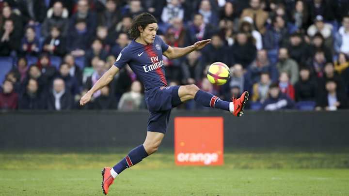Thomas Tuchel Confirms Edinson Cavani's Absence From Man Utd Clash as Midfielder Rift Continues Thomas Tuchel Confirms Edinson Cavani's Absence From Man Utd Clash as Midfielder Rift Continues