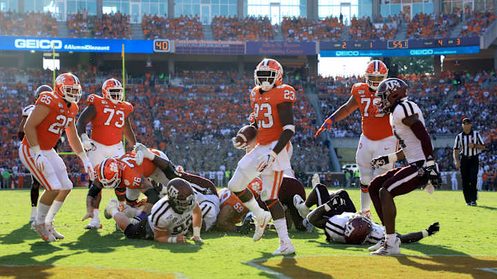 Clemson Breezes Past Toughest Test of the Season in Texas A&M