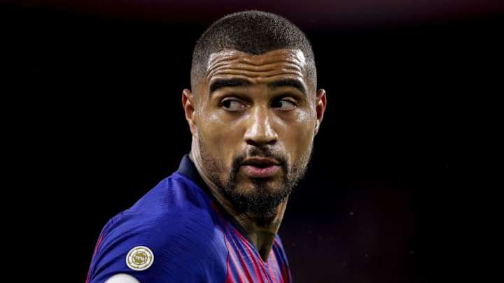Kevin-Prince Boateng le devuelve el dinero a un aficionado que lo había comprado para el 'Fantasy'