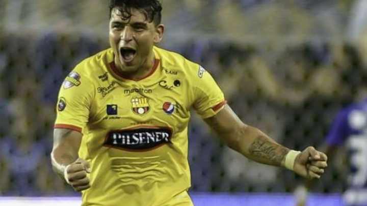 Pineida y Esterilla están descartados para llegar a Emelec Pineida y Esterilla están descartados para llegar a Emelec