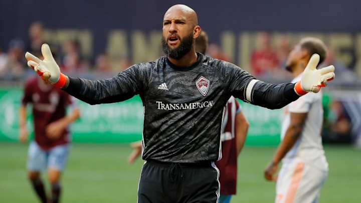Tim Howard Doesn't Want Liverpool to Win Any Titles While He's 'Still Breathing'