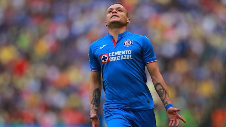 Directiva de Cruz Azul estaría preocupada por el mal nivel de Jonathan Rodríguez