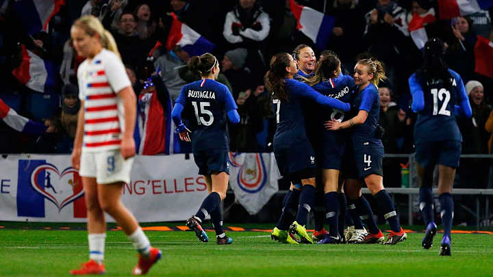 WATCH: France Ends USWNT's Unbeaten Run With 3-1 Victory WATCH: France Ends USWNT's Unbeaten Run With 3-1 Victory