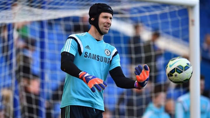 Chelsea Set to Challenge Arsenal by Offering Role to Petr Cech Following Retirement