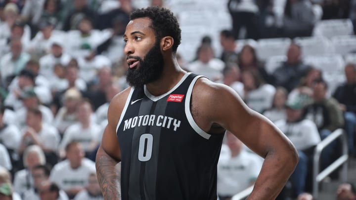 Pistons' Andre Drummond Ejected After Fouling Bucks' Giannis Antetokounmpo Pistons' Andre Drummond Ejected After Fouling Bucks' Giannis Antetokounmpo