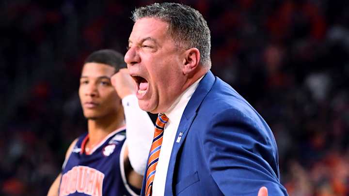 Bruce Pearl: 'Knew There Was Disruption' on Missed Ty Jerome Double Dribble Bruce Pearl: 'Knew There Was Disruption' on Missed Ty Jerome Double Dribble