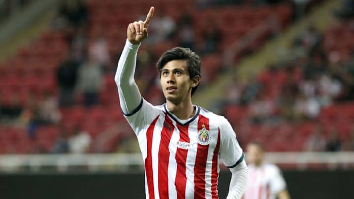 Los jugadores de Chivas con los que José Juan Macías tenía conflicto Los jugadores de Chivas con los que José Juan Macías tenía conflicto