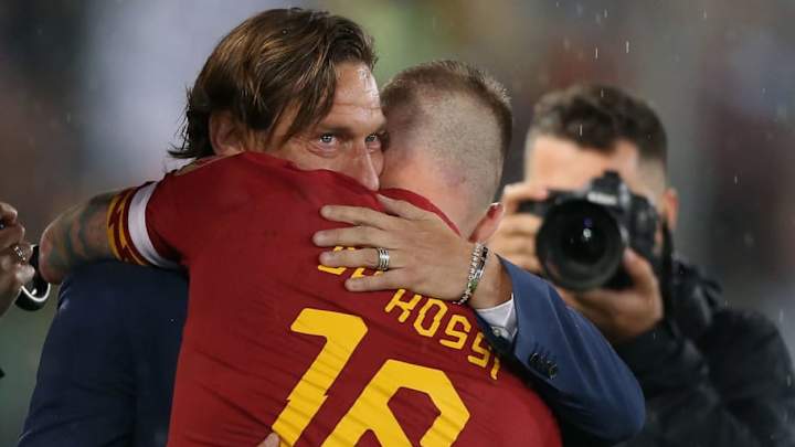 Totti viajará hacia Argentina para ver a De Rossi y podría ir a la Bombonera