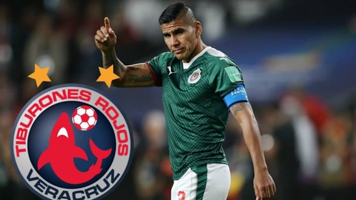 Veracruz ficha a Carlos Salcido para tratar de mantener la categoría