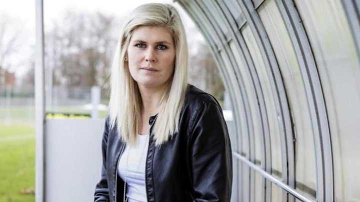 El sarcasmo de una entrenadora alemana: “Elijo a los futbolistas por el tamaño de su pene” El sarcasmo de una entrenadora alemana: “Elijo a los futbolistas por el tamaño de su pene”