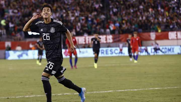 ​El golazo de Uriel Antuna en el entrenamiento de la selección