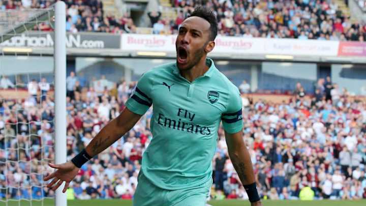 Pierre-Emerick Aubameyang 'Says Yes' to Man Utd as Bizarre Transfer Rumour Gathers Pace