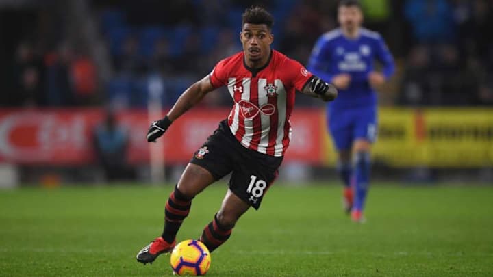 Mario Lemina Edges Closer to Southampton Exit as Man Utd & Arsenal Make 'Enquiries'