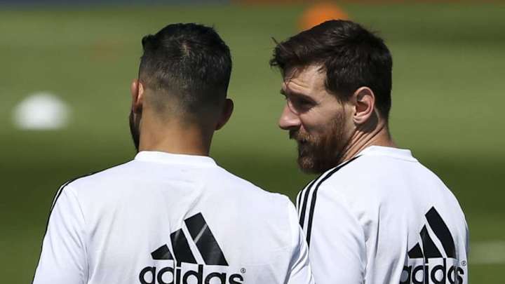 Messi se burló del “Kun” Agüero en Instagram y la publicación hizo estallar las redes sociales