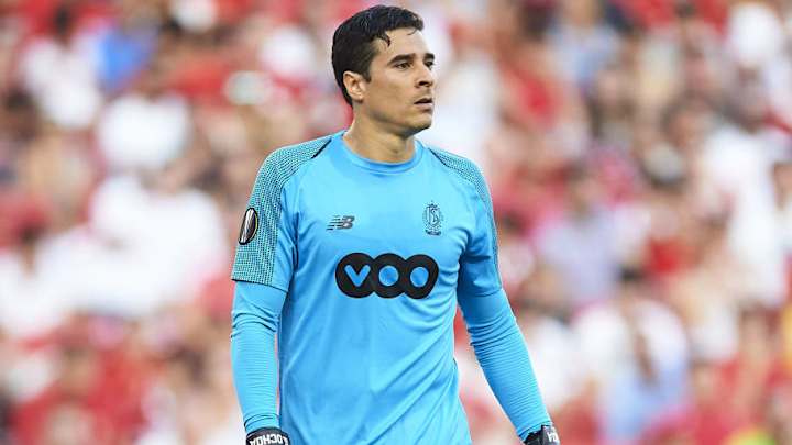 Atajada de Ochoa fue nominada a la mejor mejor de la Europa League Atajada de Ochoa fue nominada a la mejor mejor de la Europa League