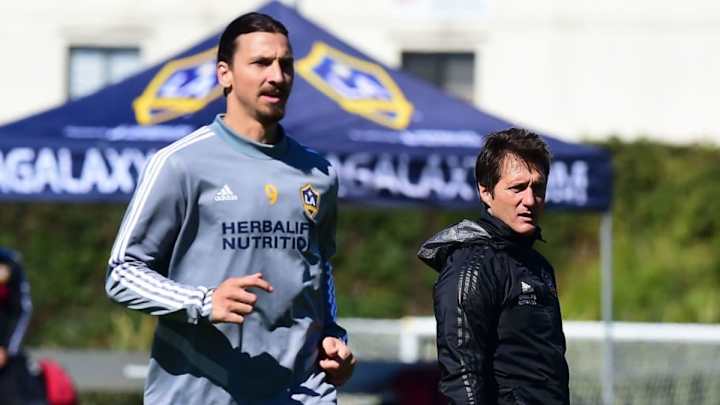 Jugar con Zlatan Ibrahimovic convenció a futbolista mexicano de unirse al Galaxy Jugar con Zlatan Ibrahimovic convenció a futbolista mexicano de unirse al Galaxy
