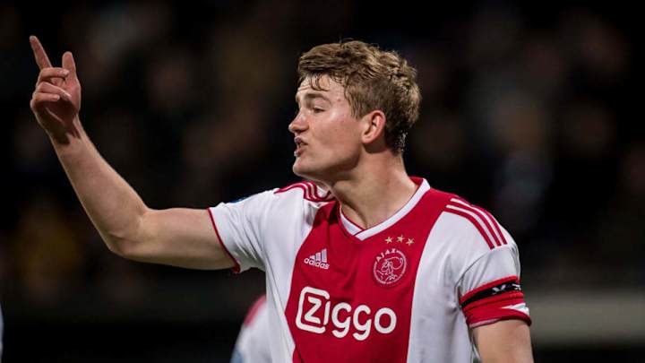 Premier League Giants Unlikely to Move for Matthijs de Ligt Due to Association With Mino Raiola