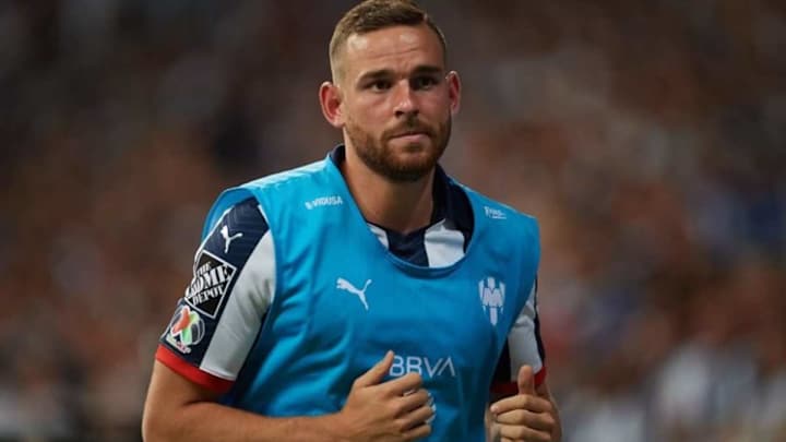 Diego Alonso reveló el plan de trabajo que tiene con Vicent Janssen