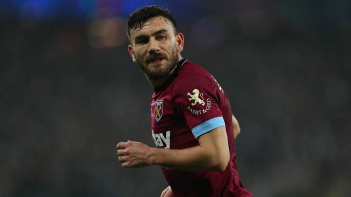 Exclusive: West Ham's Robert Snodgrass to Sign New Long-Term Contract