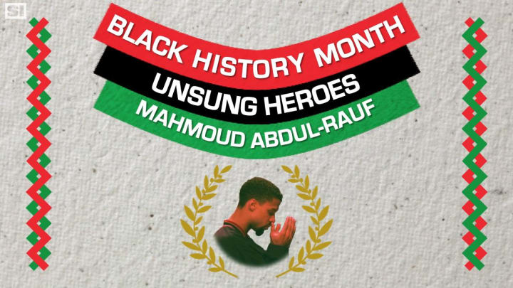 Black History Month: Before Colin Kaepernick, Mahmoud Abdul-Rauf Didn't Stand for the National Anthem Black History Month: Before Colin Kaepernick, Mahmoud Abdul-Rauf Didn't Stand for the National Anthem