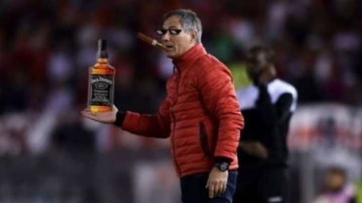 Los mejores 'memes' de la victoria de Racing, el Whisky de Holan, Lisandro López y más