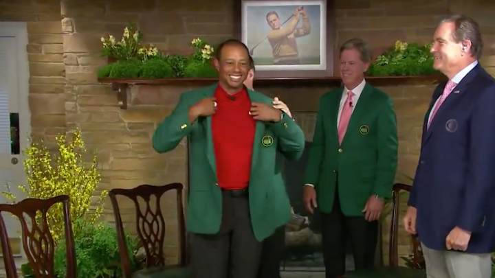 Watch: Tiger Woods Receives His Fifth Green Jacket After Winning 2019 Masters