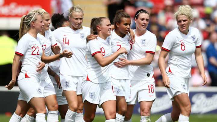 2019 Women's World Cup: England vs Scotland - Phil Neville's Best Available Lionesses XI