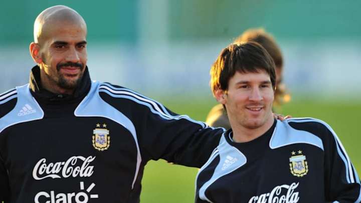 Exclusive: Juan Sebastián Veron on the Best Coach He Worked With & Playing With Maradona & Messi