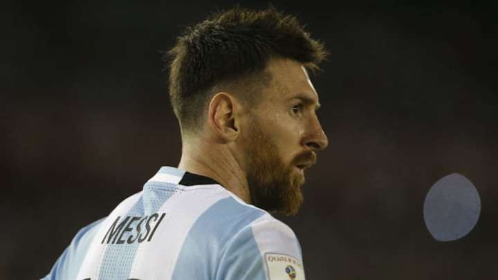 CONMEBOL sancionó a Messi con 3 meses de suspensión y 50mil dólares de multa por sus críticas