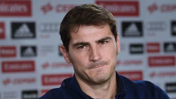 La encuesta de Iker Casillas al madridismo sobre el mercado de fichajes La encuesta de Iker Casillas al madridismo sobre el mercado de fichajes