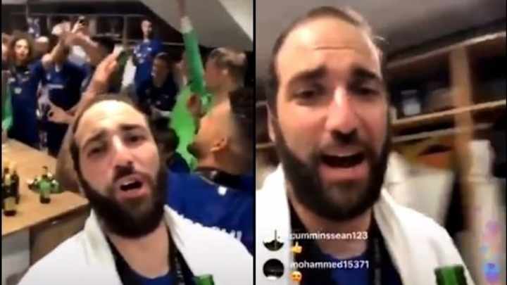 Higuaín la pifia de nuevo cantando “We are the champions” y las redes lo trollean Higuaín la pifia de nuevo cantando “We are the champions” y las redes lo trollean
